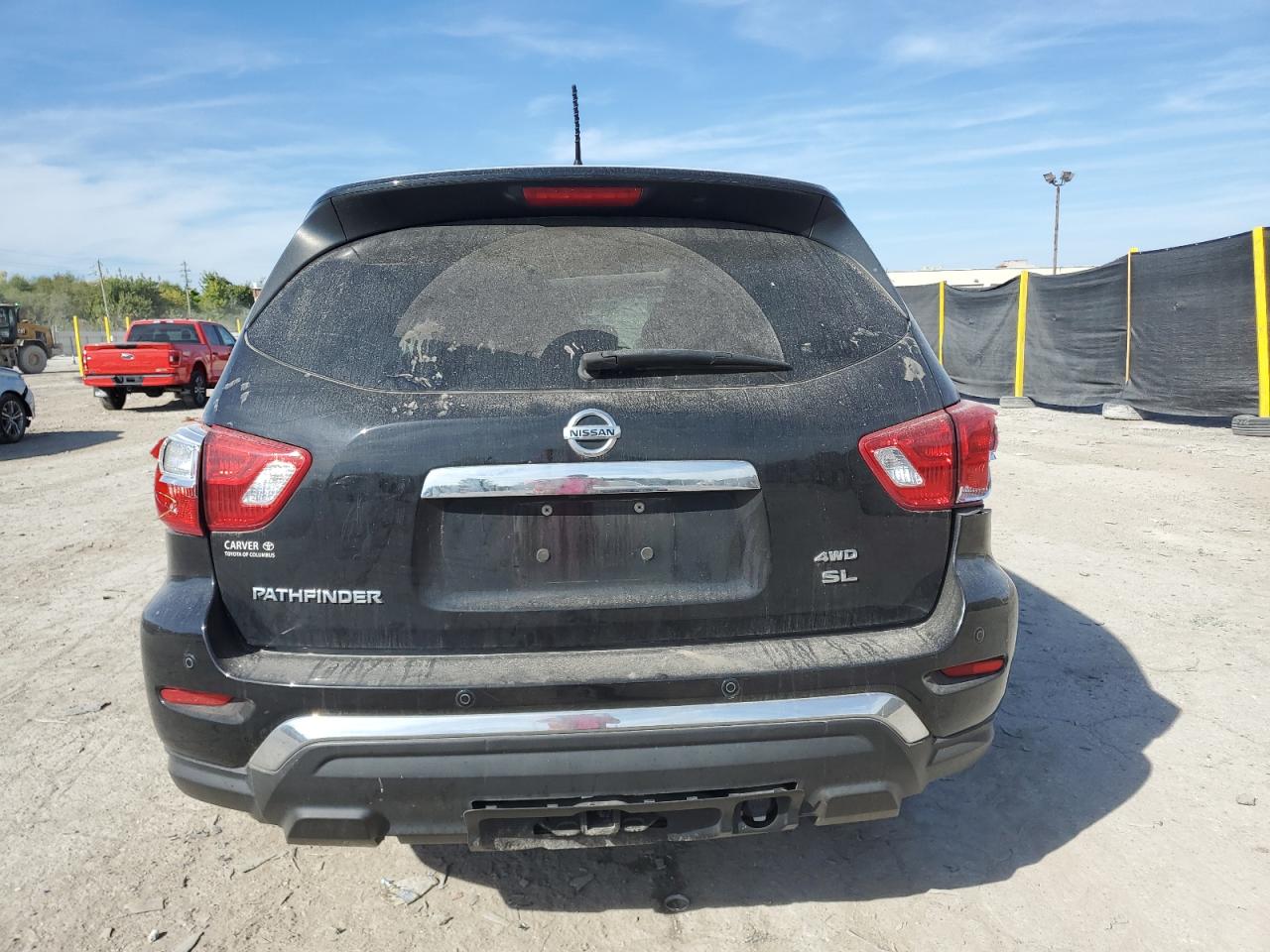 2018 Nissan Pathfinder S VIN: 5N1DR2MM2JC670855 Lot: 81969205