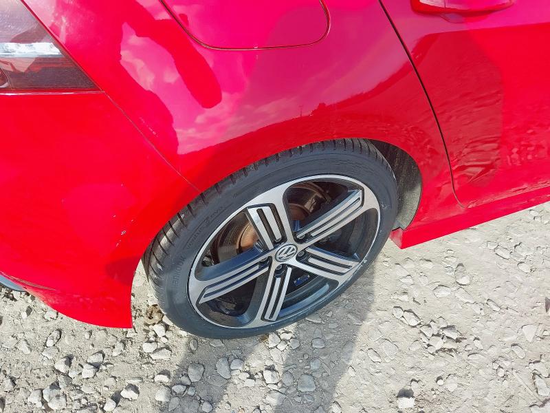 2017 VOLKSWAGEN GOLF R DSG 