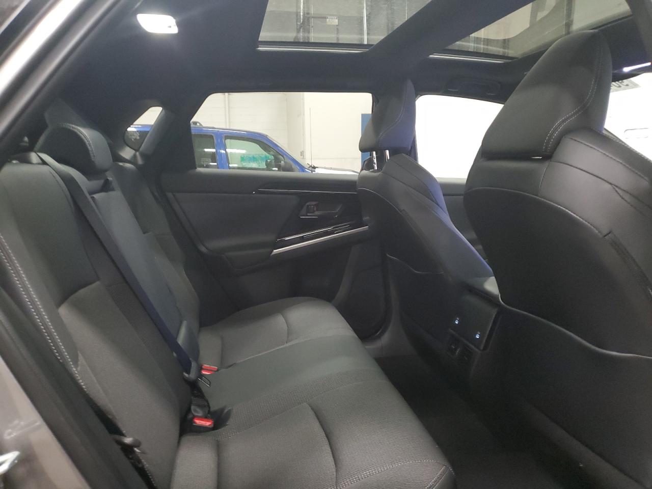 2025 Toyota Bz4X Xle VIN: JTMAAAAA2SA073267 Lot: 90489975