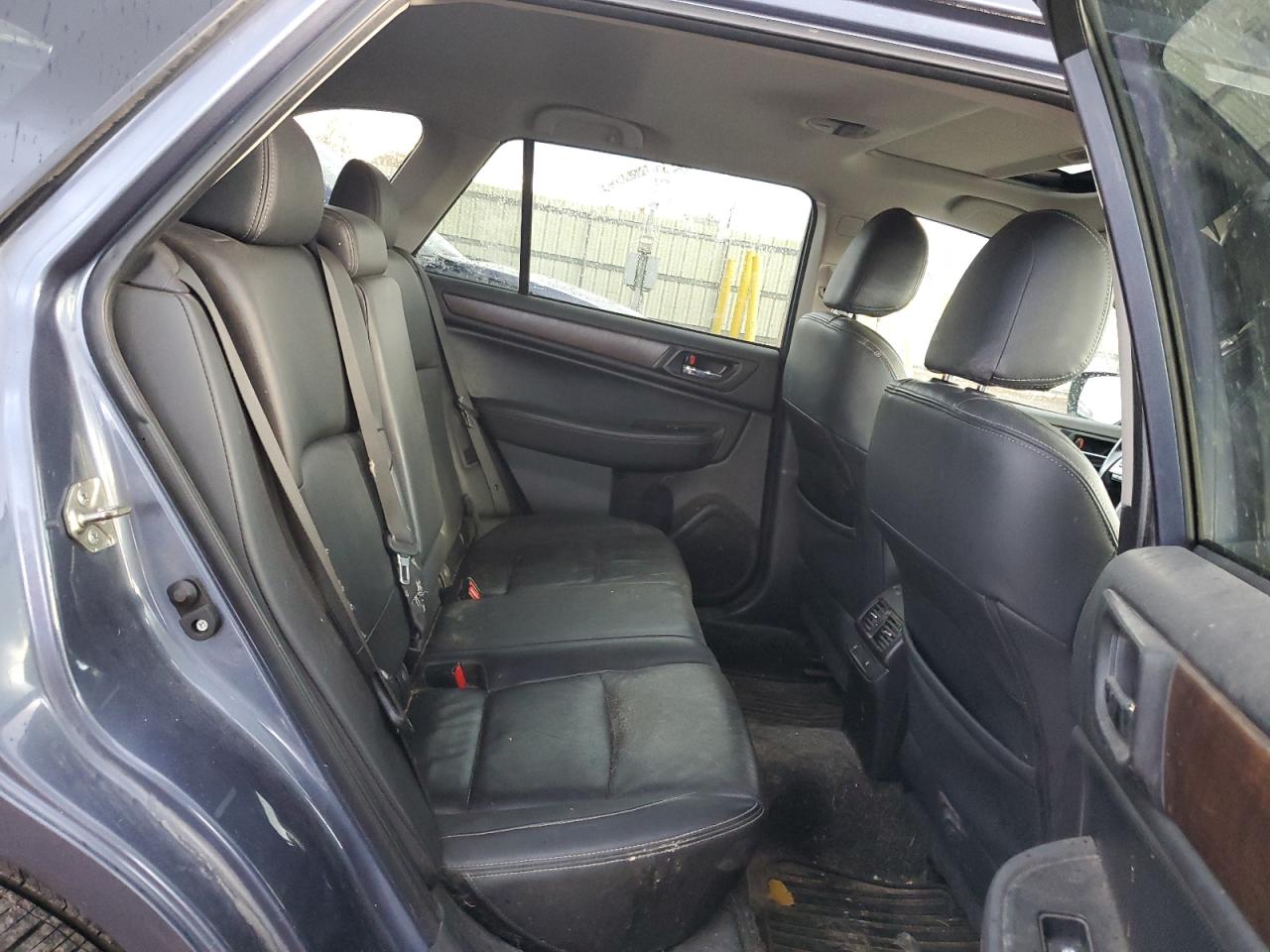 2015 Subaru Outback 3.6R Limited VIN: 4S4BSENC7F3216787 Lot: 89656185