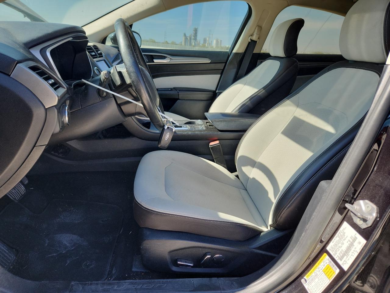 2019 Ford Fusion Se VIN: 3FA6P0HD2KR113728 Lot: 82661695