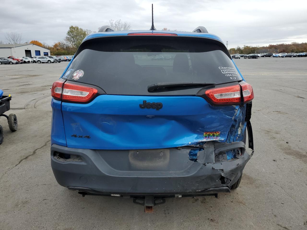 2018 Jeep Cherokee Latitude VIN: 1C4PJMCB3JD555020 Lot: 85418335