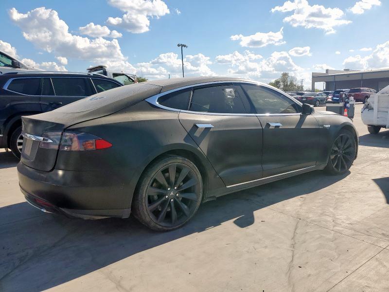Hatchbacks TESLA MODEL S 2016 Czarny