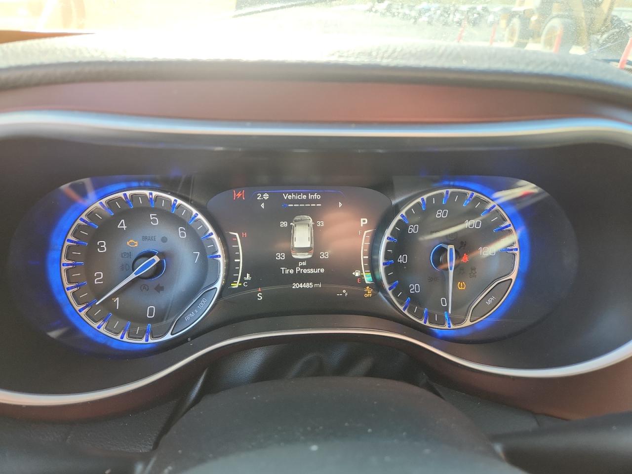 2017 Chrysler Pacifica Limited VIN: 2C4RC1GG5HR534622 Lot: 90335705