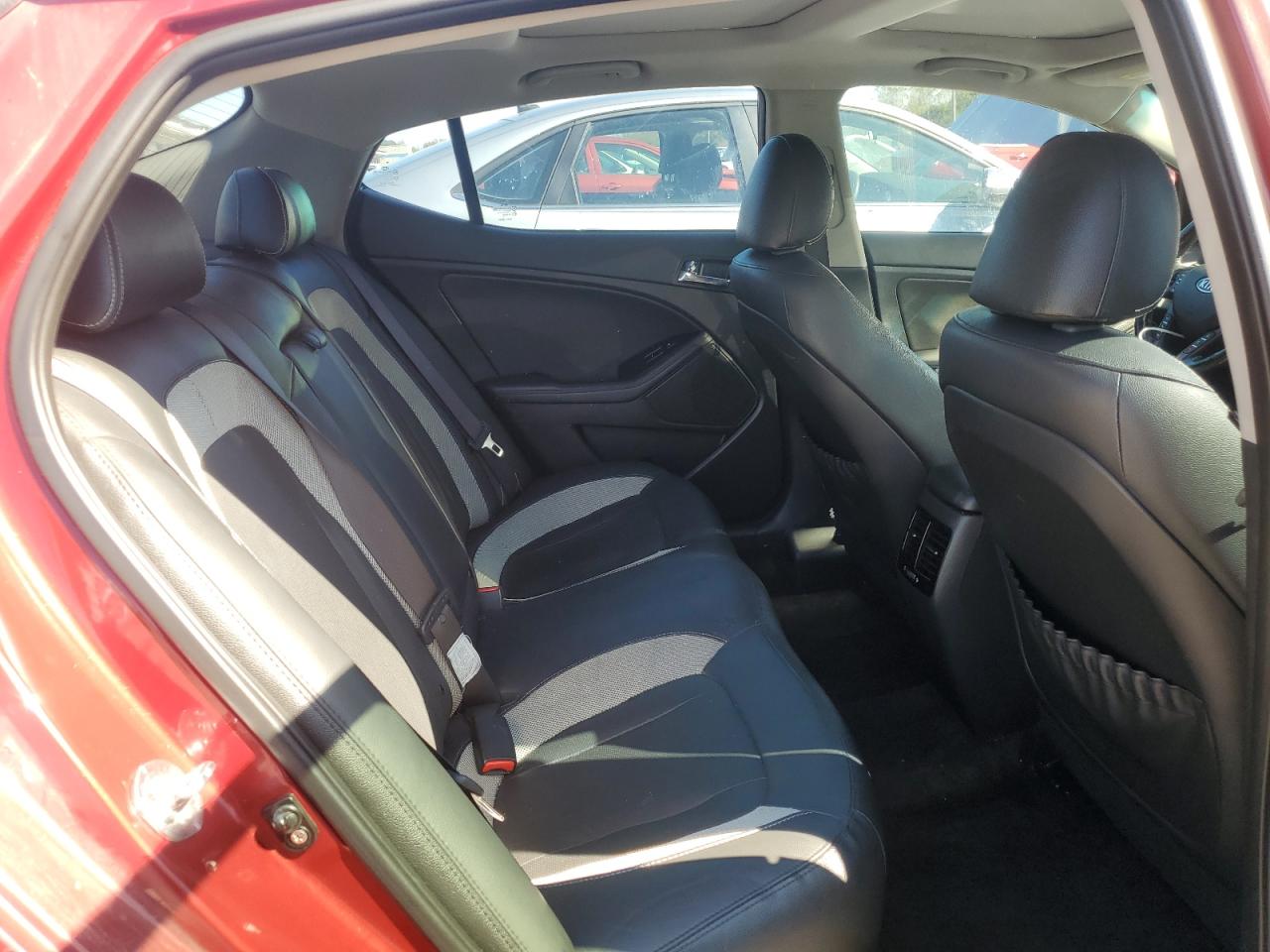 2011 Kia Optima Sx VIN: KNAGR4A65B5142345 Lot: 86209595