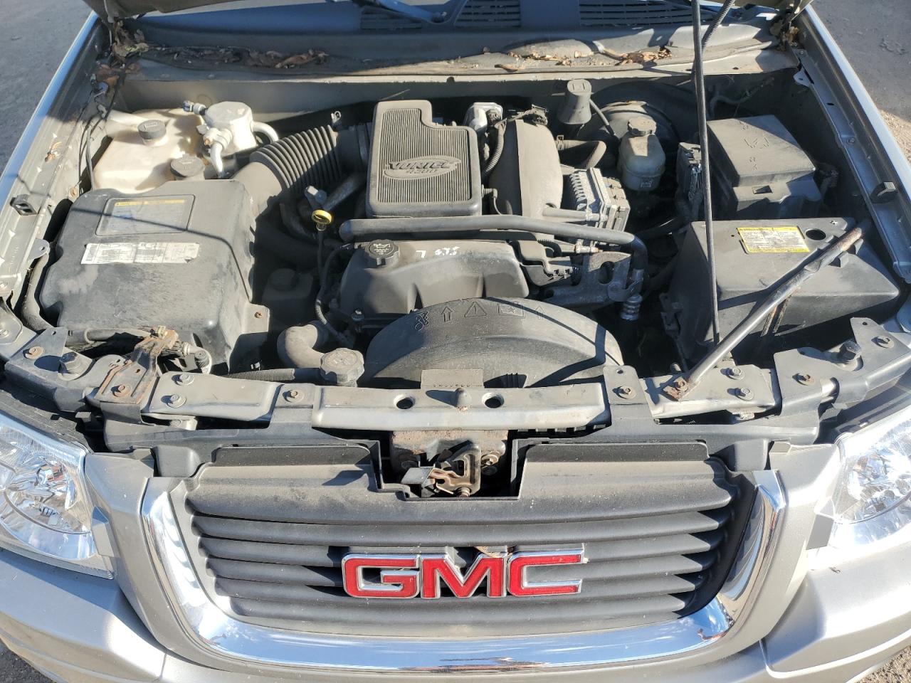 2003 GMC Envoy VIN: 1GKDT13S732115557 Lot: 89726025