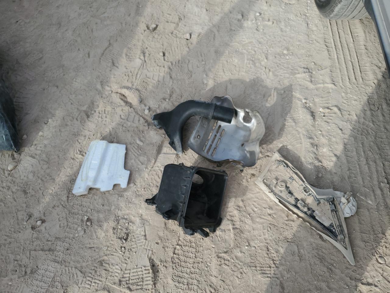 2004 Mitsubishi Galant Es Medium VIN: 4A3AB36F04E142687 Lot: 82615475