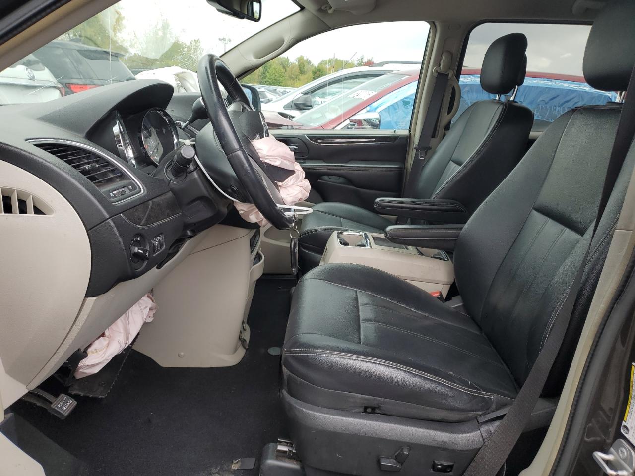 2015 Chrysler Town & Country Touring VIN: 2C4RC1BG4FR715201 Lot: 85834855