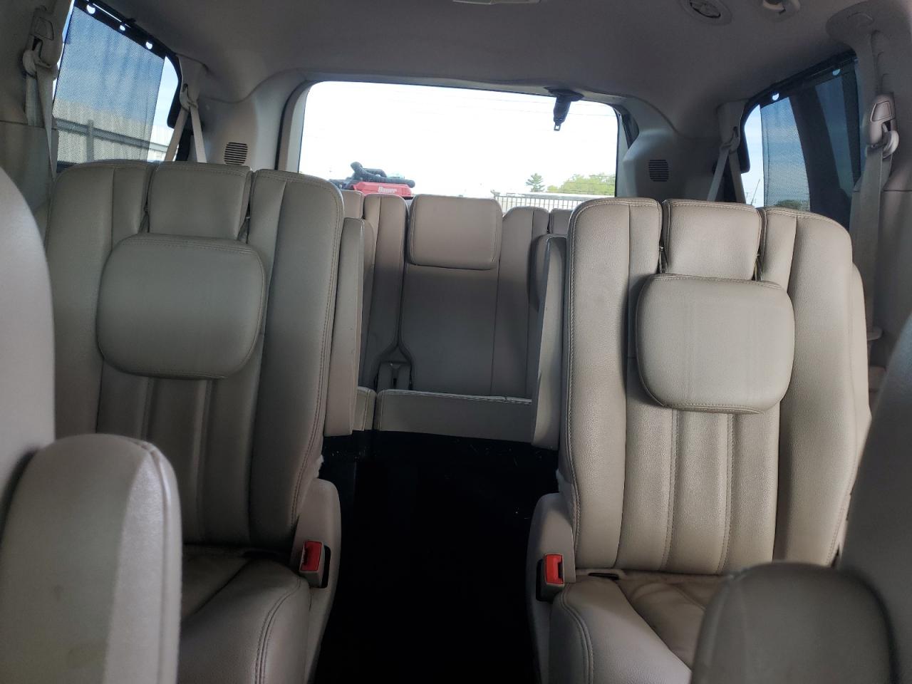 2014 Chrysler Town & Country Touring VIN: 2C4RC1BG3ER365252 Lot: 82194355