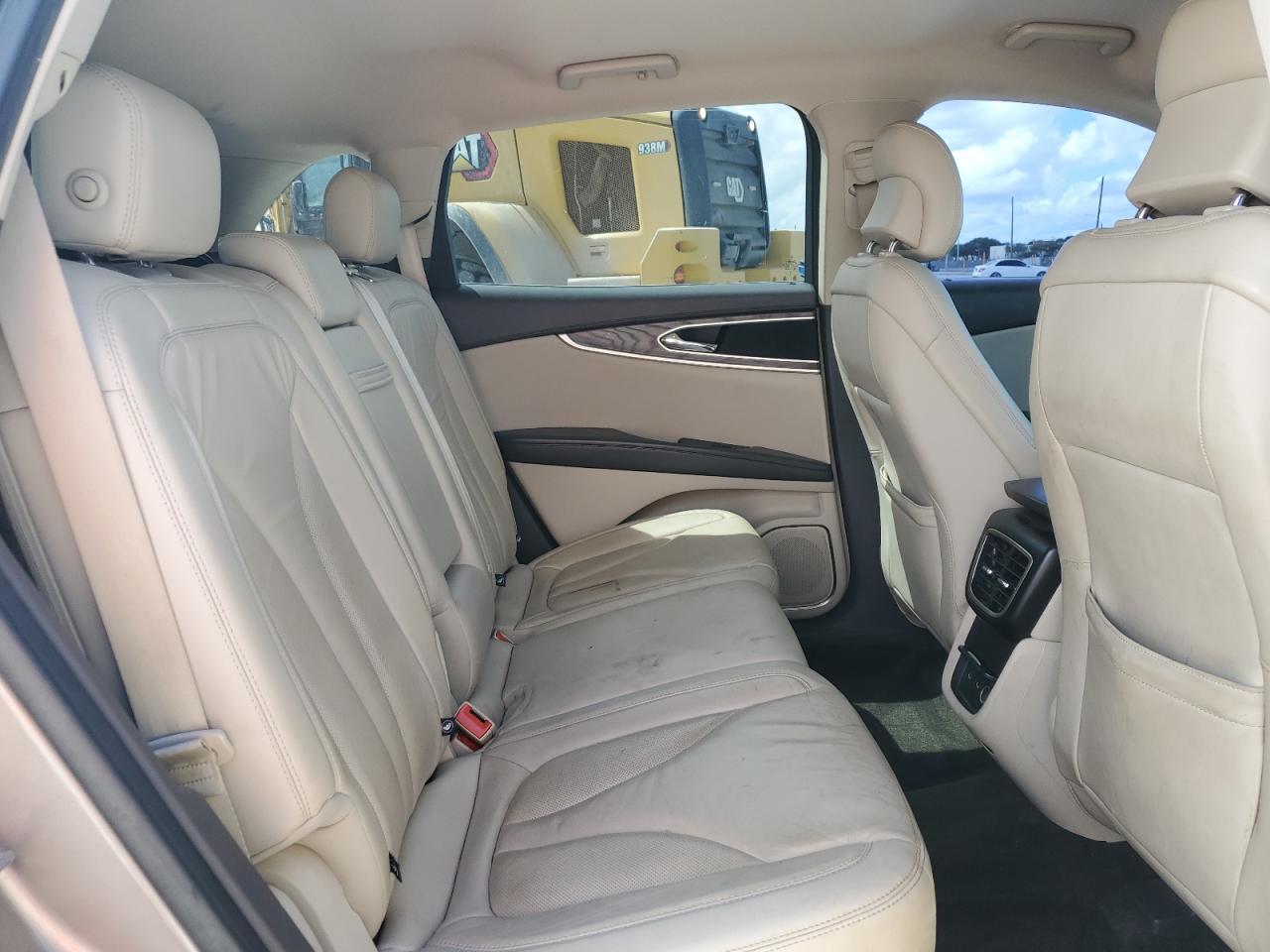 2018 Lincoln Mkx Select VIN: 2LMPJ6KR8JBL17664 Lot: 85353675