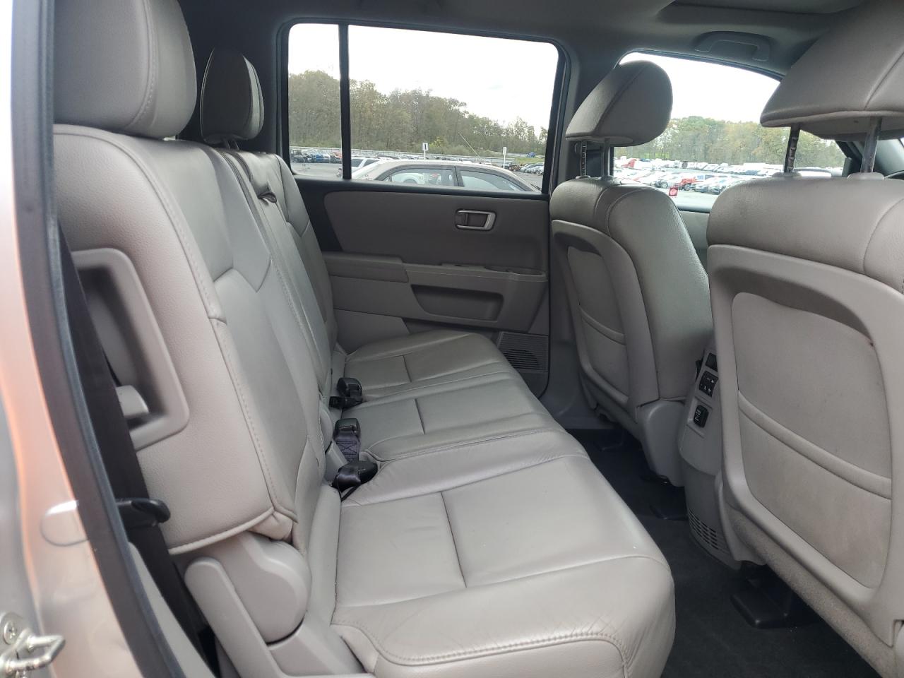 2012 Honda Pilot Exl VIN: 5FNYF4H51CB043292 Lot: 82494135