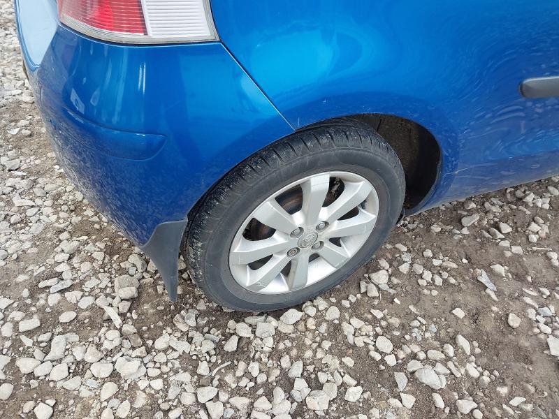 2011 TOYOTA YARIS T SPIRIT VVT-I 