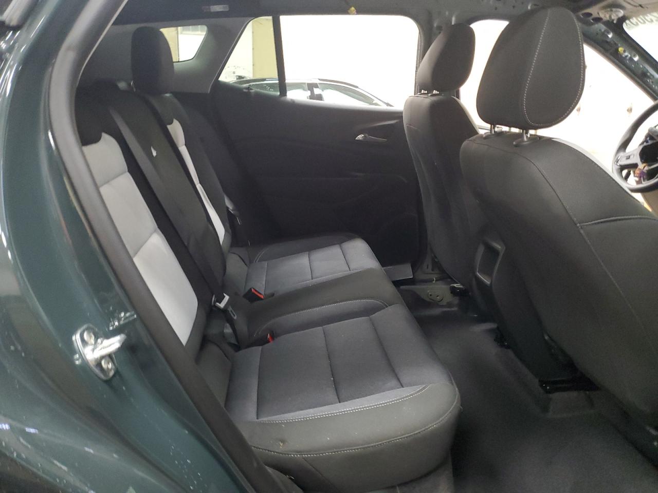 2025 Chevrolet Trax Ls VIN: KL77LFEP1SC122556 Lot: 86292565