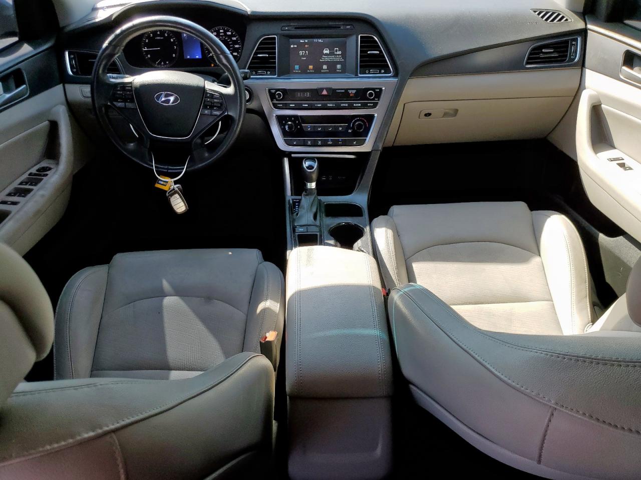 2017 Hyundai Sonata Sport VIN: 5NPE34AF2HH555277 Lot: 86131535