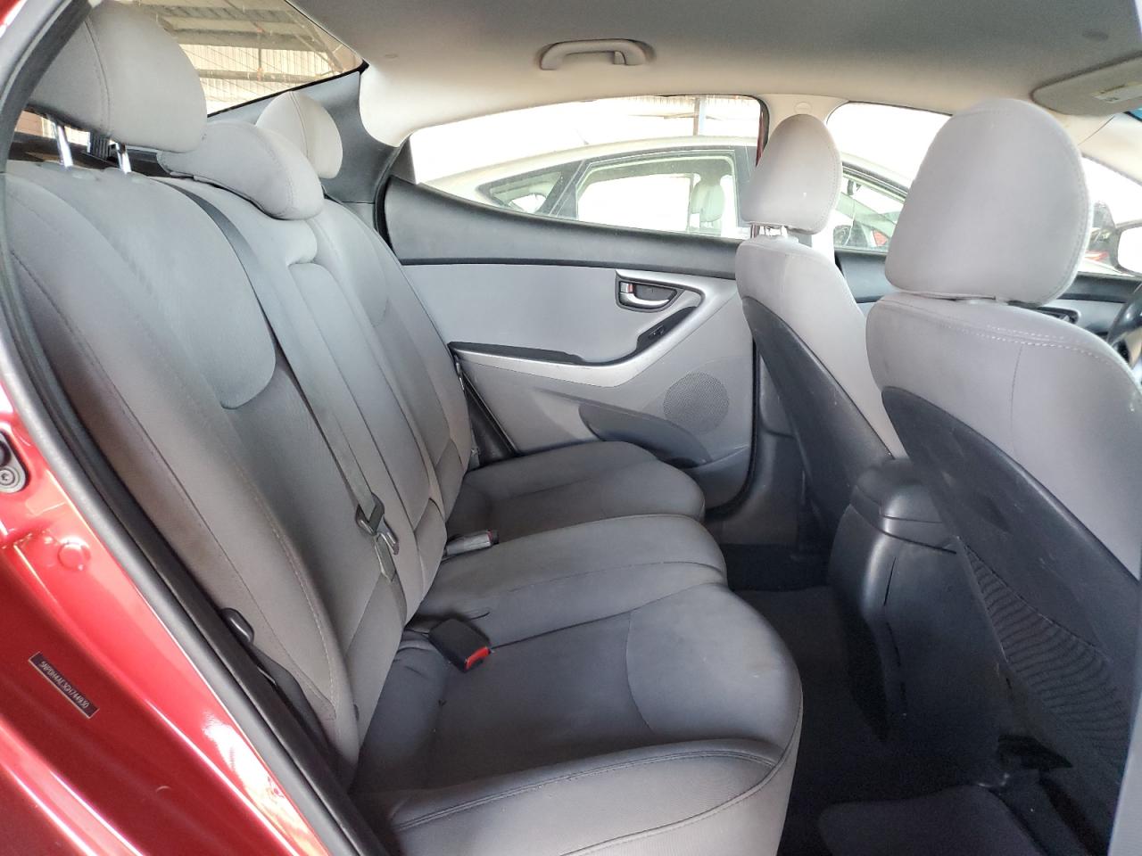 2016 Hyundai Elantra Se VIN: 5NPDH4AE3GH744930 Lot: 82200635