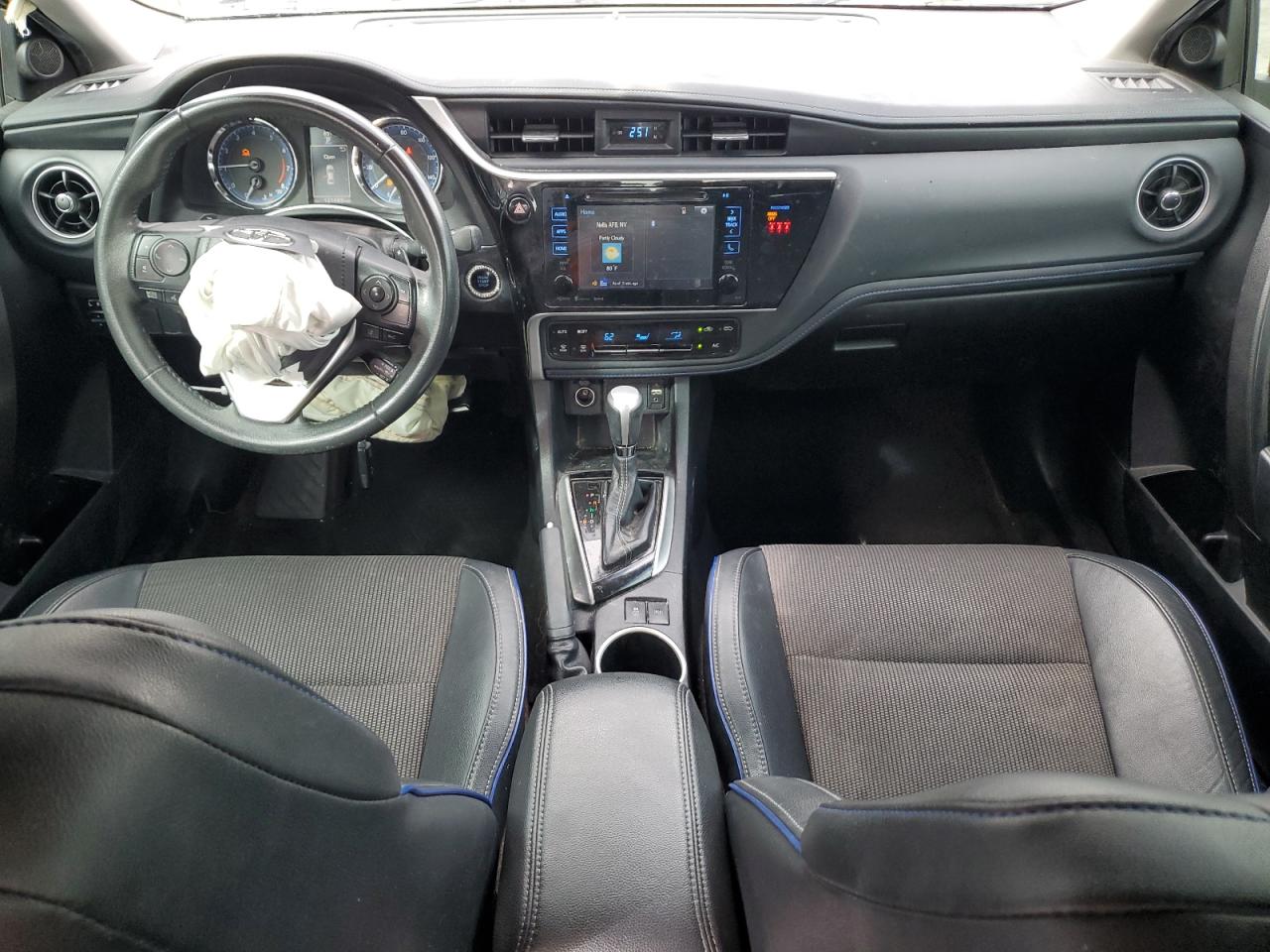 2018 Toyota Corolla L VIN: 2T1BURHE8JC019307 Lot: 86473325