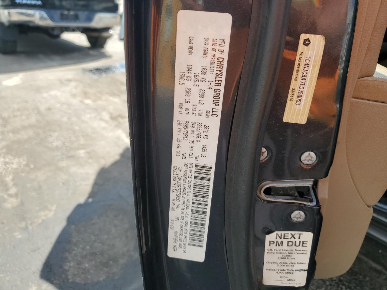 2014 Jeep Compass Sport VIN: 1C4NJCBA7ED750053 Lot: 82331635