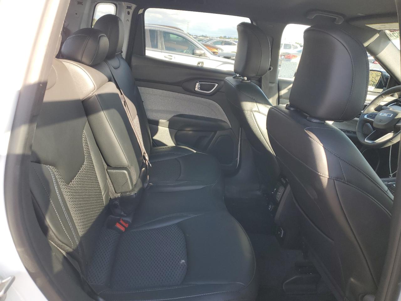 2023 Jeep Compass Latitude VIN: 3C4NJDBN8PT568898 Lot: 86493985