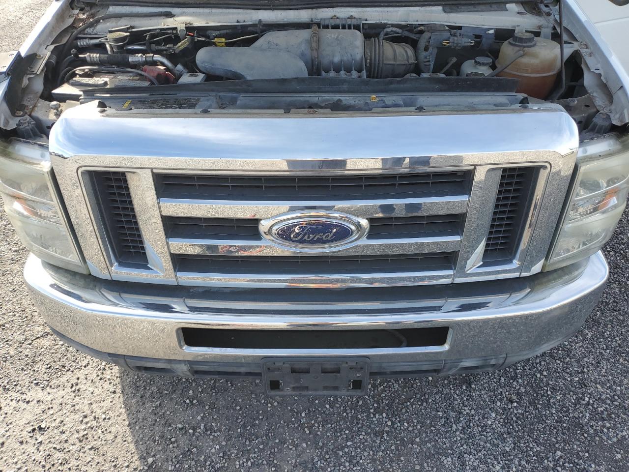 2010 Ford Econoline E350 Super Duty Cutaway Van VIN: 1FDEE3FL5ADA82288 Lot: 82003285
