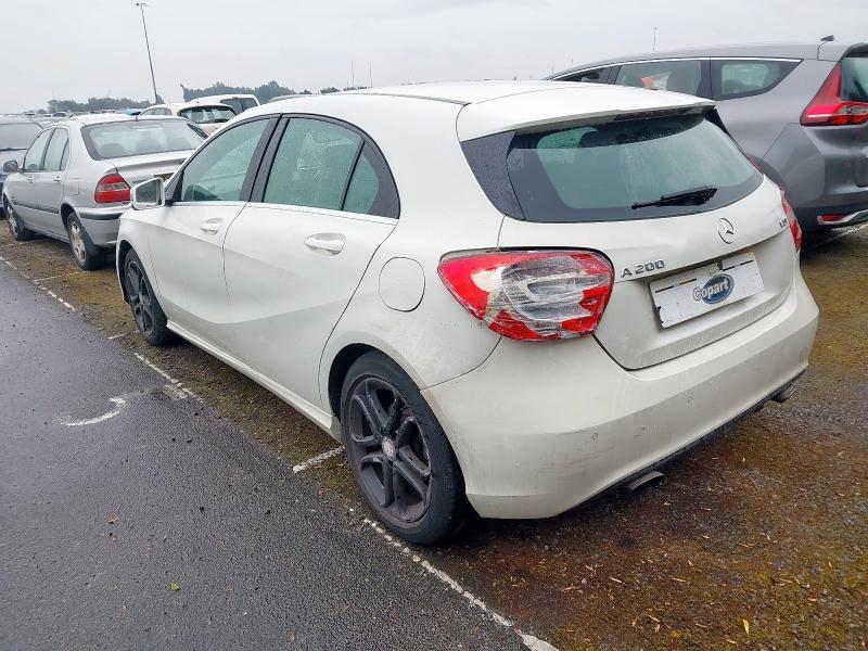 2014 MERCEDES-BENZ A200 BLUEEFFICIENCY SPORT 