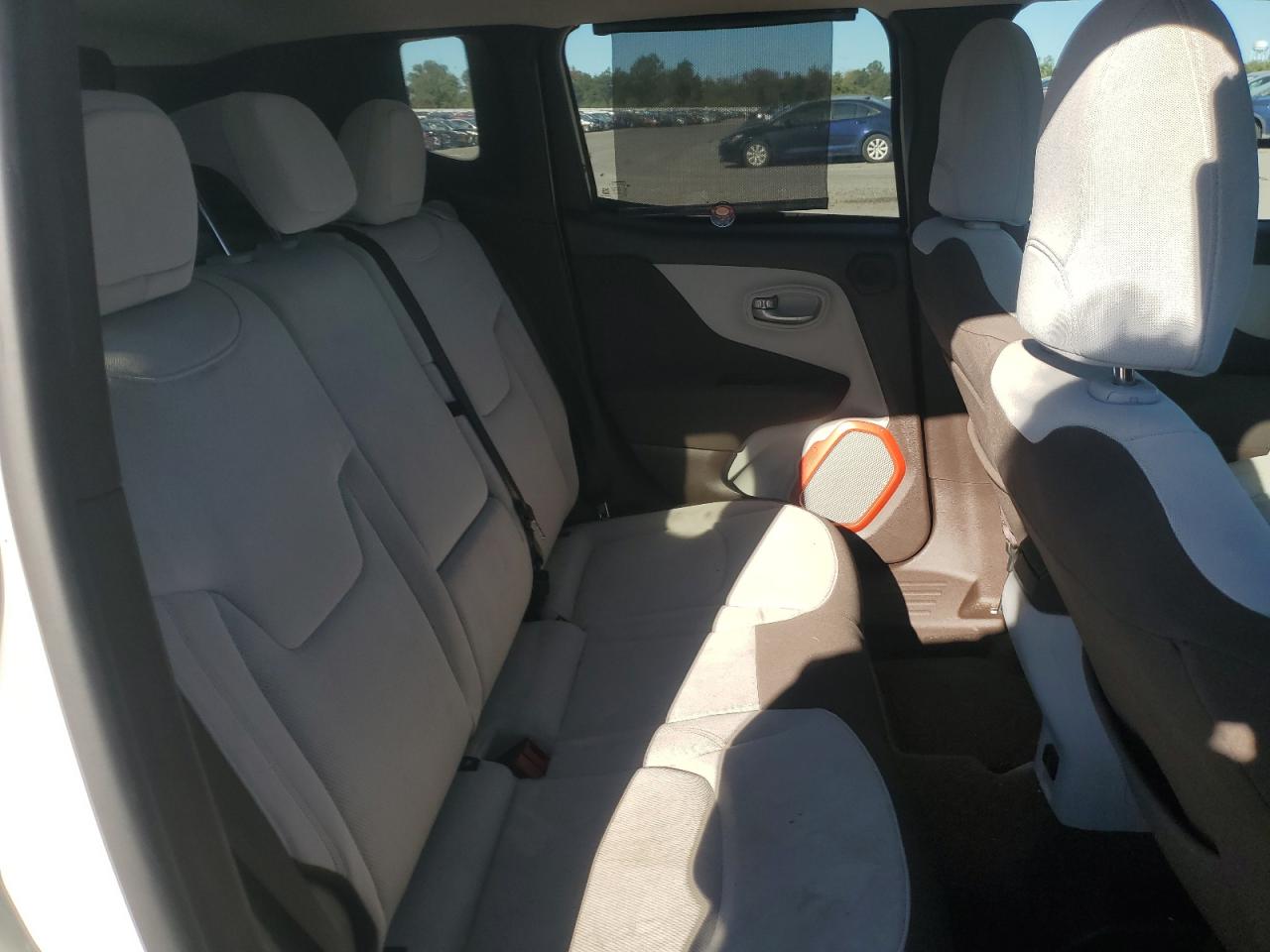 2015 Jeep Renegade Latitude VIN: ZACCJABT0FPB60309 Lot: 82588385