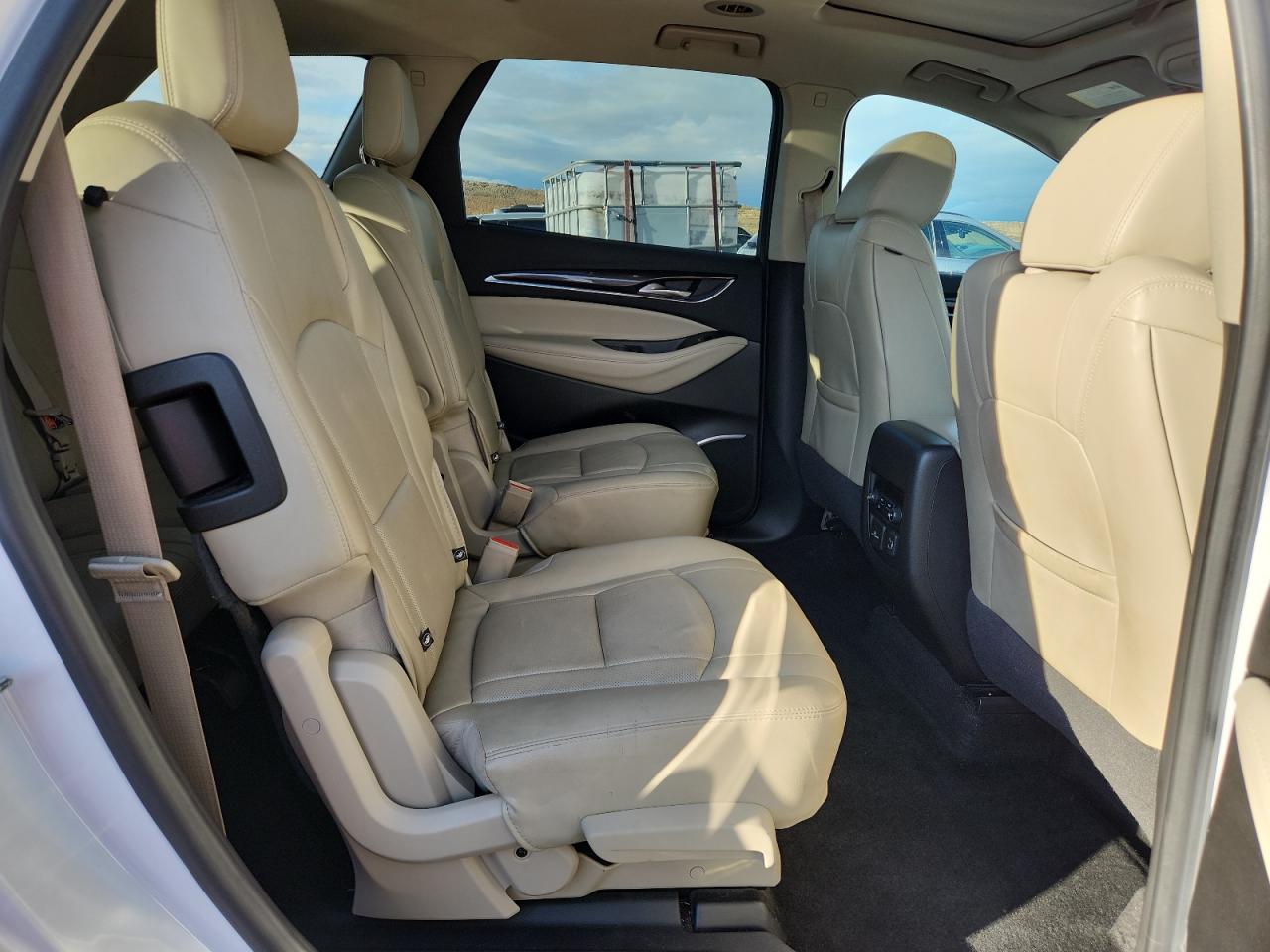 2018 Buick Enclave Premium VIN: 5GAEVBKW3JJ234263 Lot: 86101905