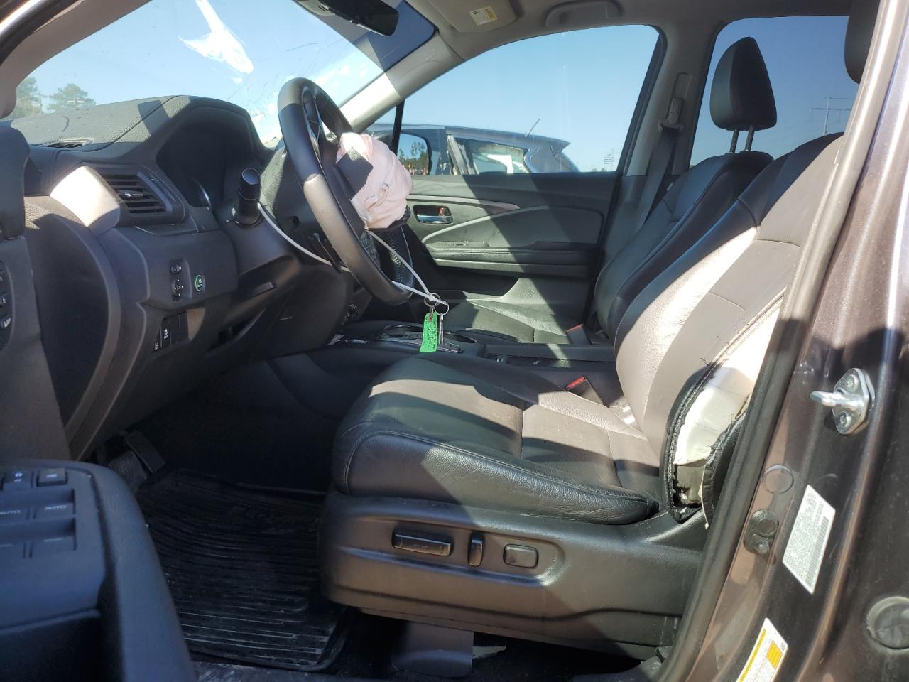 2022 Honda Pilot Se VIN: 5FNYF5H2XNB028255 Lot: 82643675