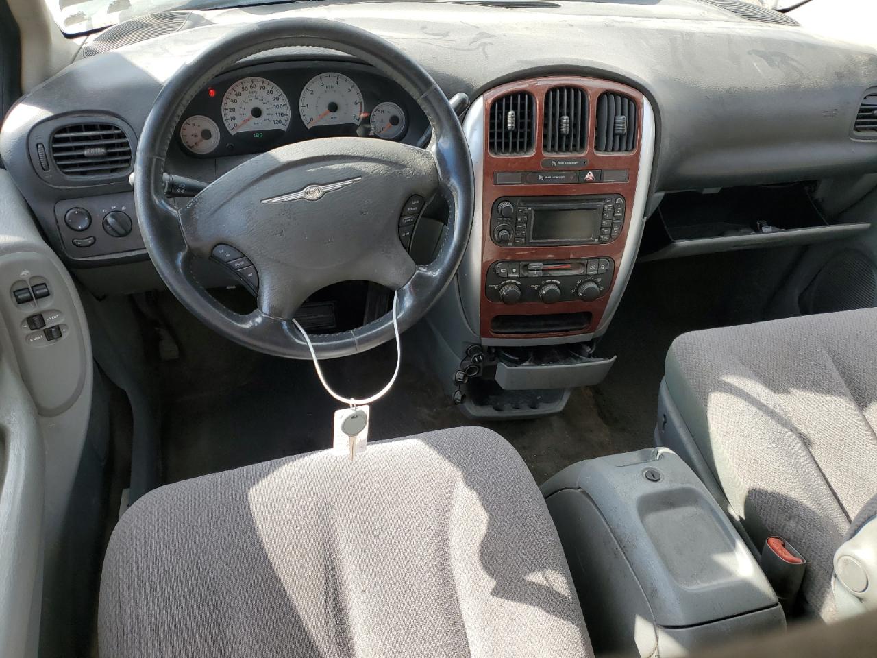 2007 Chrysler Town & Country Touring VIN: 2A8GP54L47R299173 Lot: 87388165