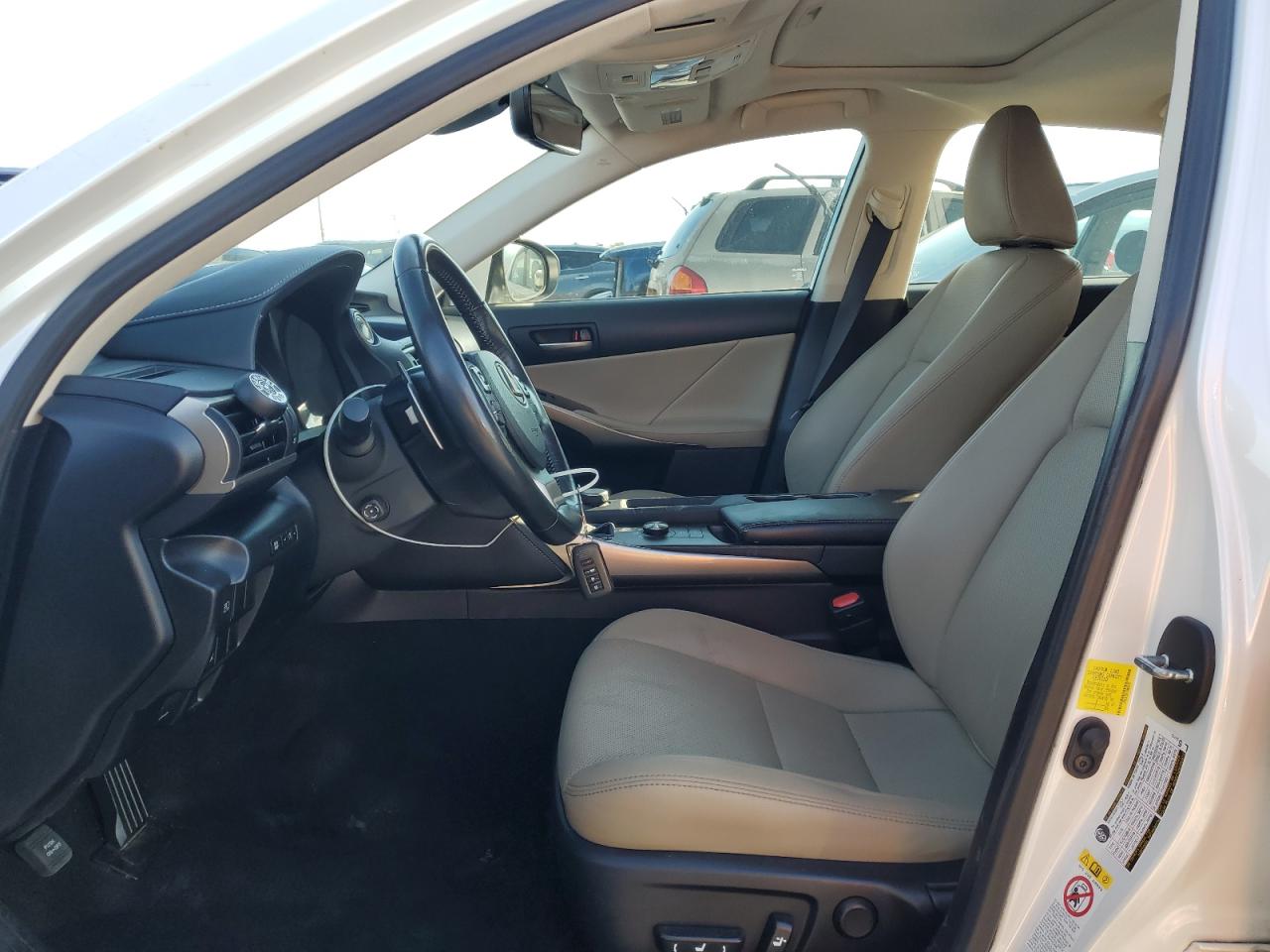 2018 Lexus Is 300 VIN: JTHC81D21J5028237 Lot: 87108915