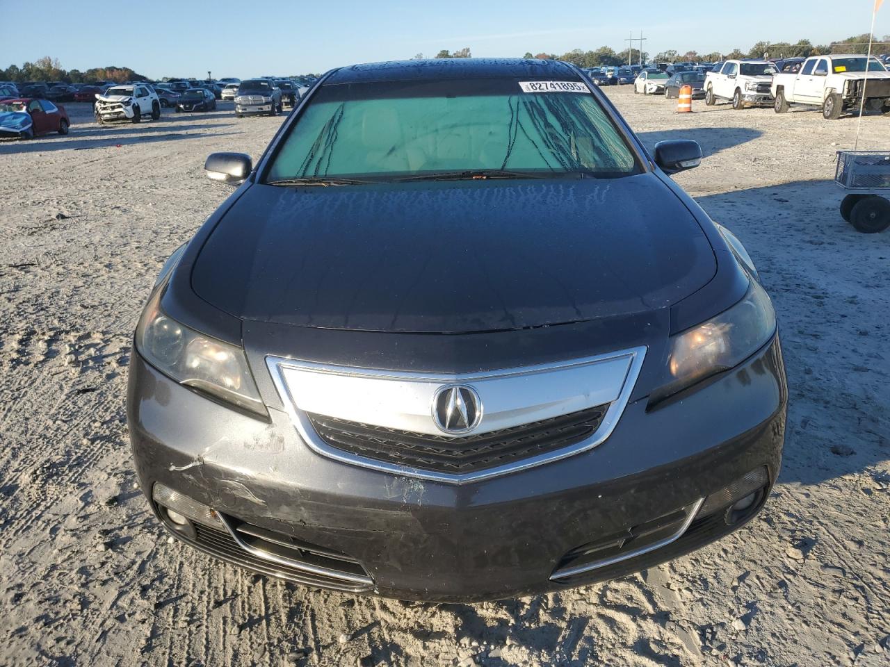 Фото: 19UUA8F54DA001699