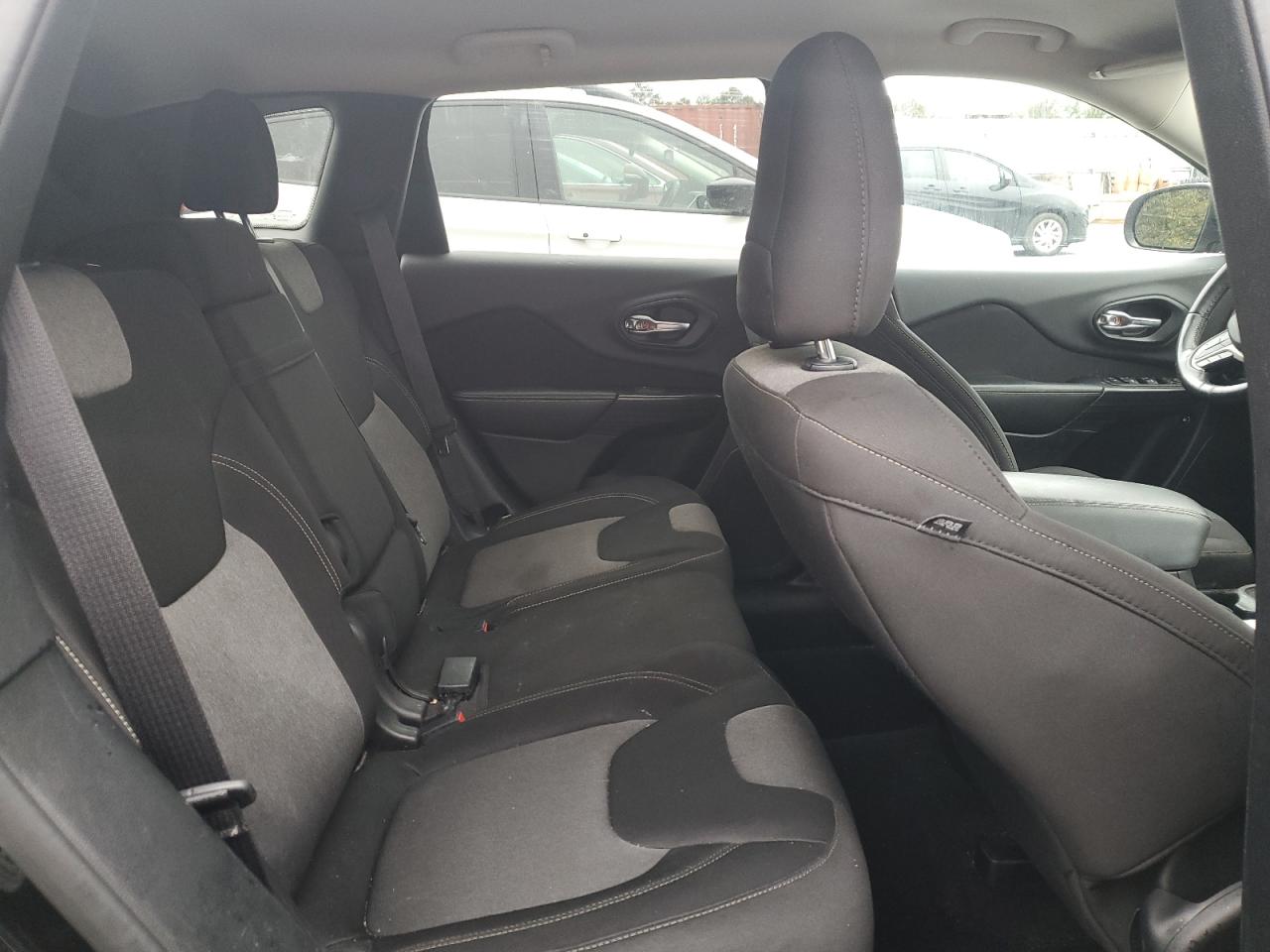 2014 Jeep Cherokee Latitude VIN: 1C4PJMCB1EW185650 Lot: 82775125