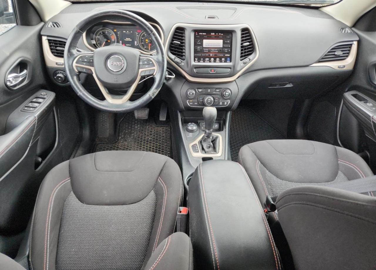 2016 Jeep Cherokee Latitude VIN: 1C4PJMCB5GW289447 Lot: 85540945