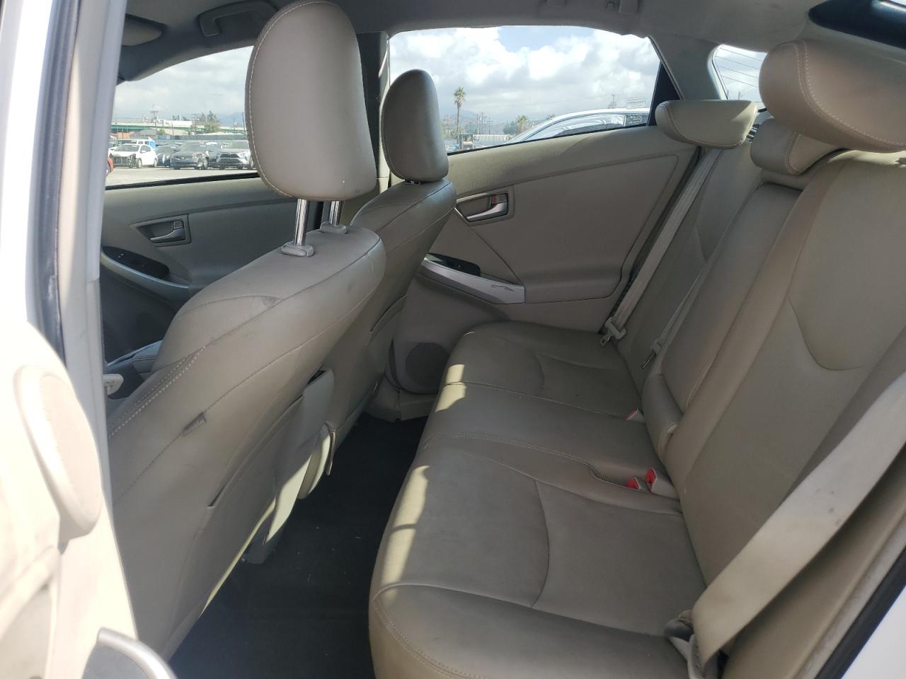 2014 Toyota Prius VIN: JTDKN3DU7E0386996 Lot: 85347295