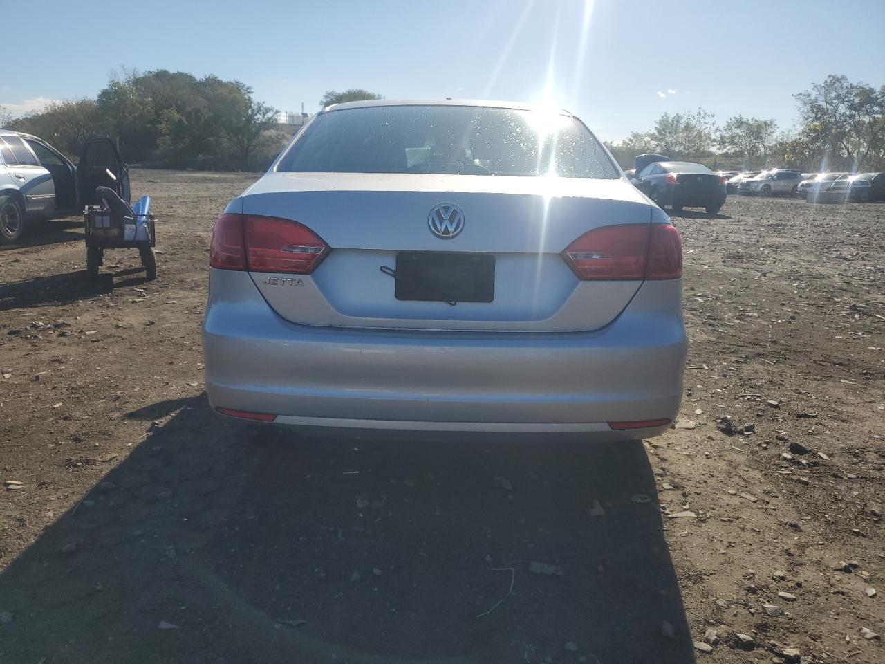 2014 Volkswagen Jetta Base VIN: 3VW2K7AJ7EM252591 Lot: 82685845