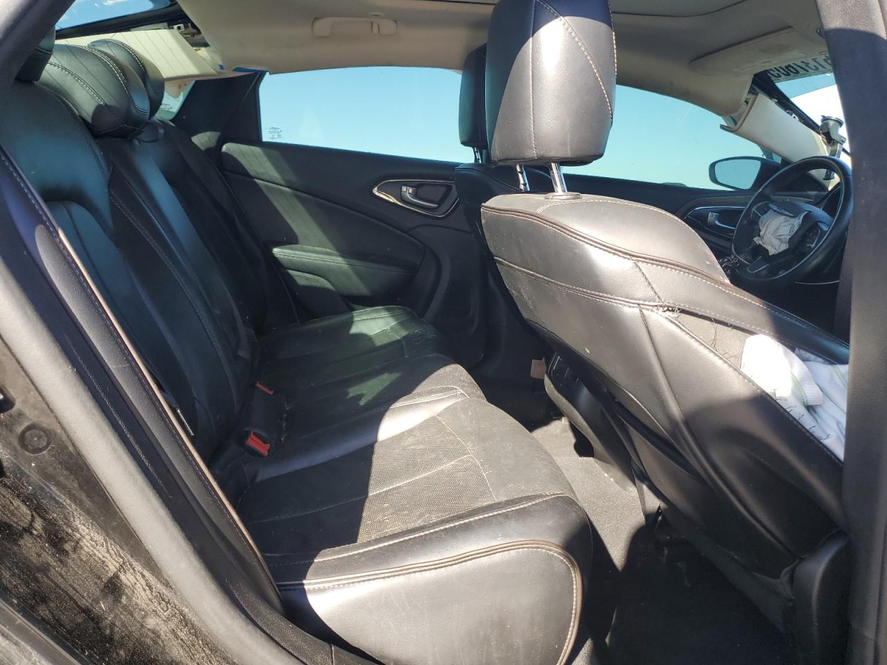 2015 Chrysler 200 C VIN: 1C3CCCCG3FN551229 Lot: 86137605