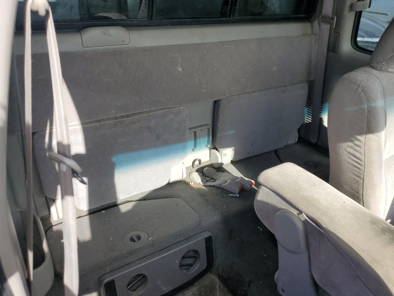 2003 Toyota Tacoma Xtracab VIN: 5TEVL52N03Z272328 Lot: 84882475