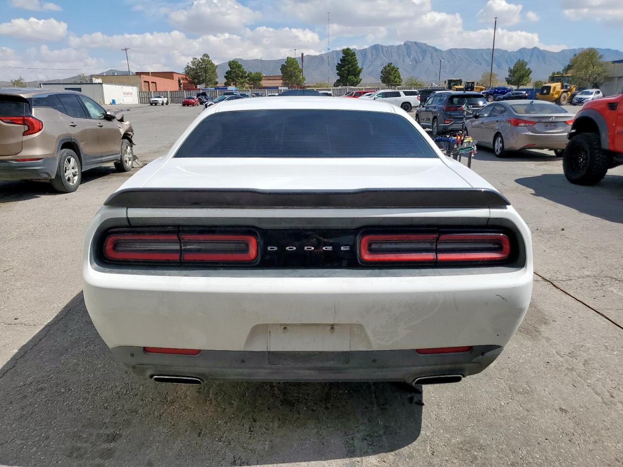 2016 Dodge Challenger Sxt VIN: 2C3CDZAGXGH309180 Lot: 82353315