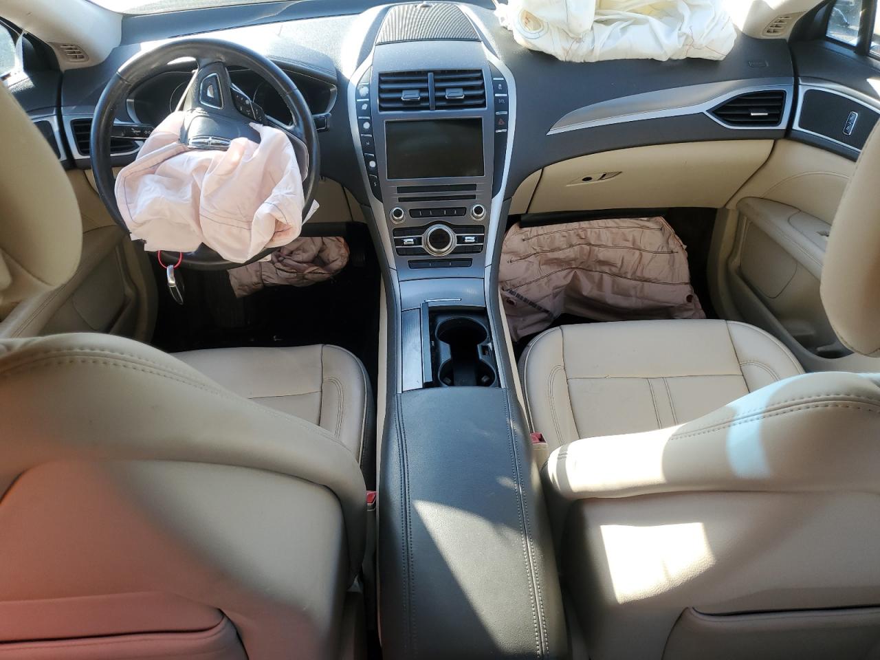 2017 Lincoln Mkz Premiere VIN: 3LN6L5A94HR660061 Lot: 84914445