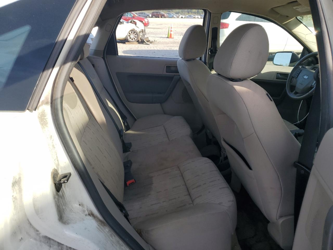 2009 Ford Focus Se VIN: 1FAHP35N49W118699 Lot: 84070695