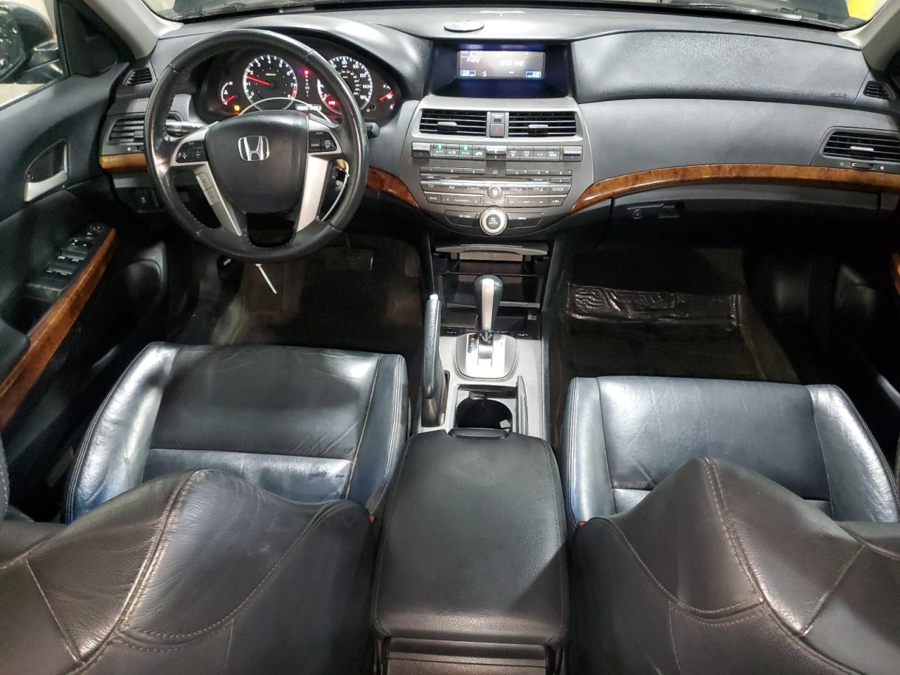 2011 Honda Accord Exl VIN: 1HGCP2F81BA126769 Lot: 85742655