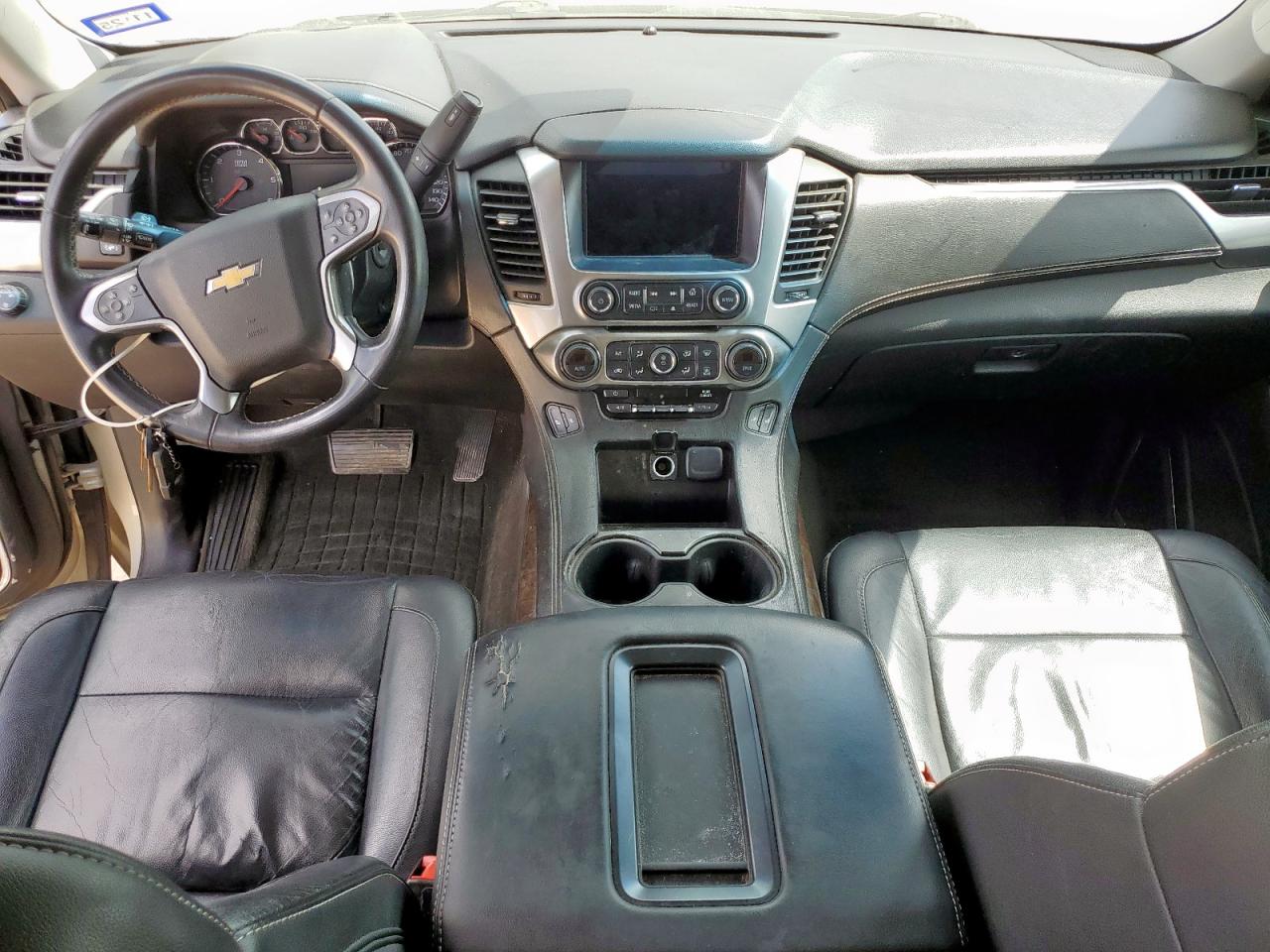 2015 Chevrolet Suburban C1500 Lt VIN: 1GNSCJKCXFR297559 Lot: 82297545