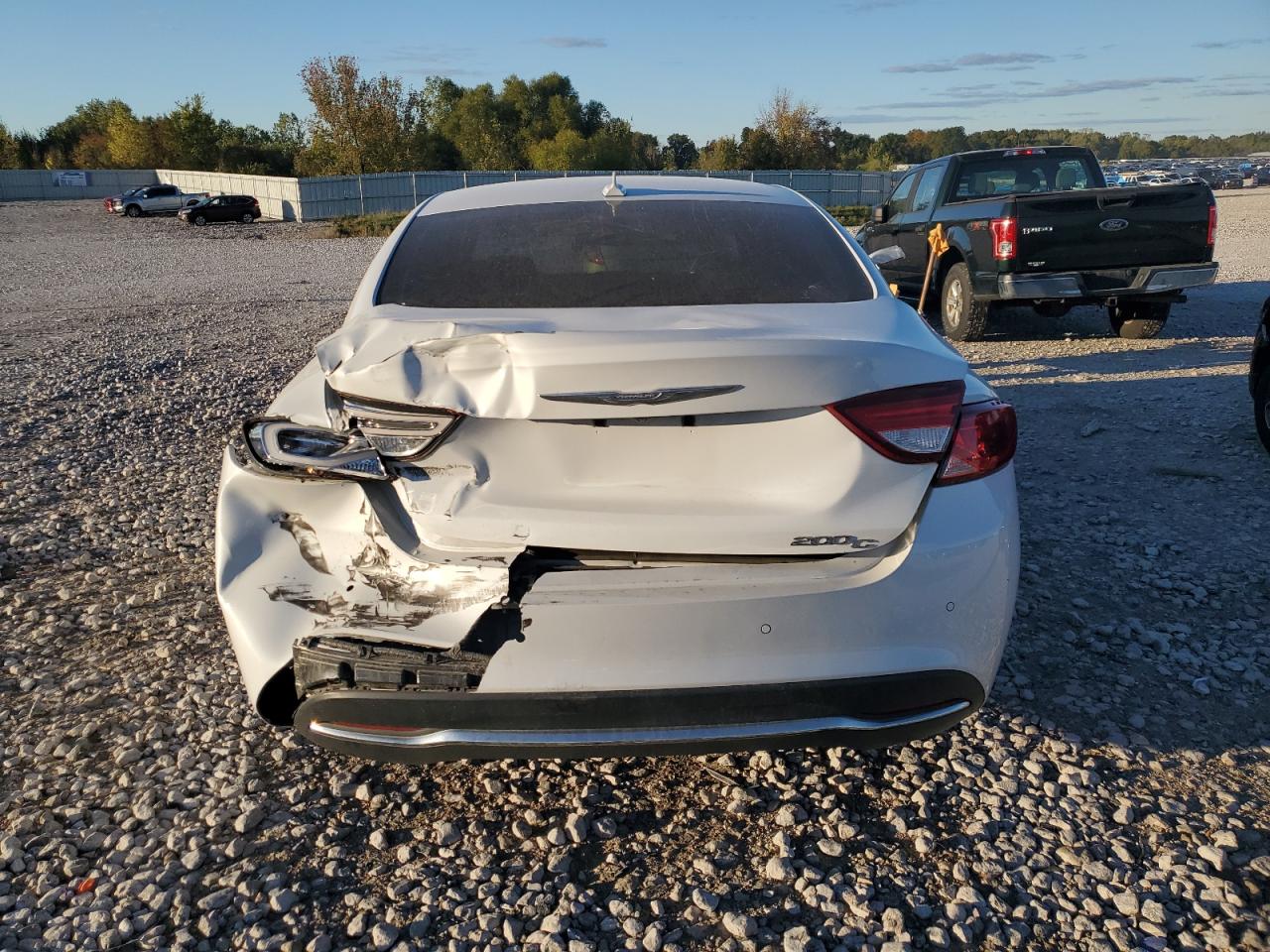 2015 Chrysler 200 C VIN: 1C3CCCCB0FN668982 Lot: 85528365