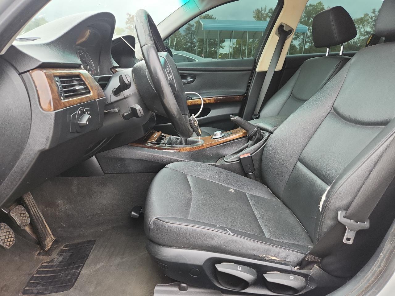 2006 BMW 325 I VIN: WBAVB135X6PS64062 Lot: 82267415