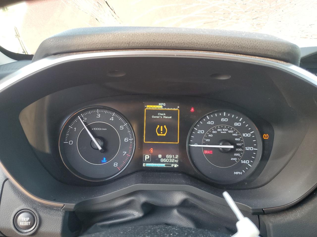 2018 Subaru Impreza Premium Plus VIN: 4S3GTAD66J3712393 Lot: 85153185