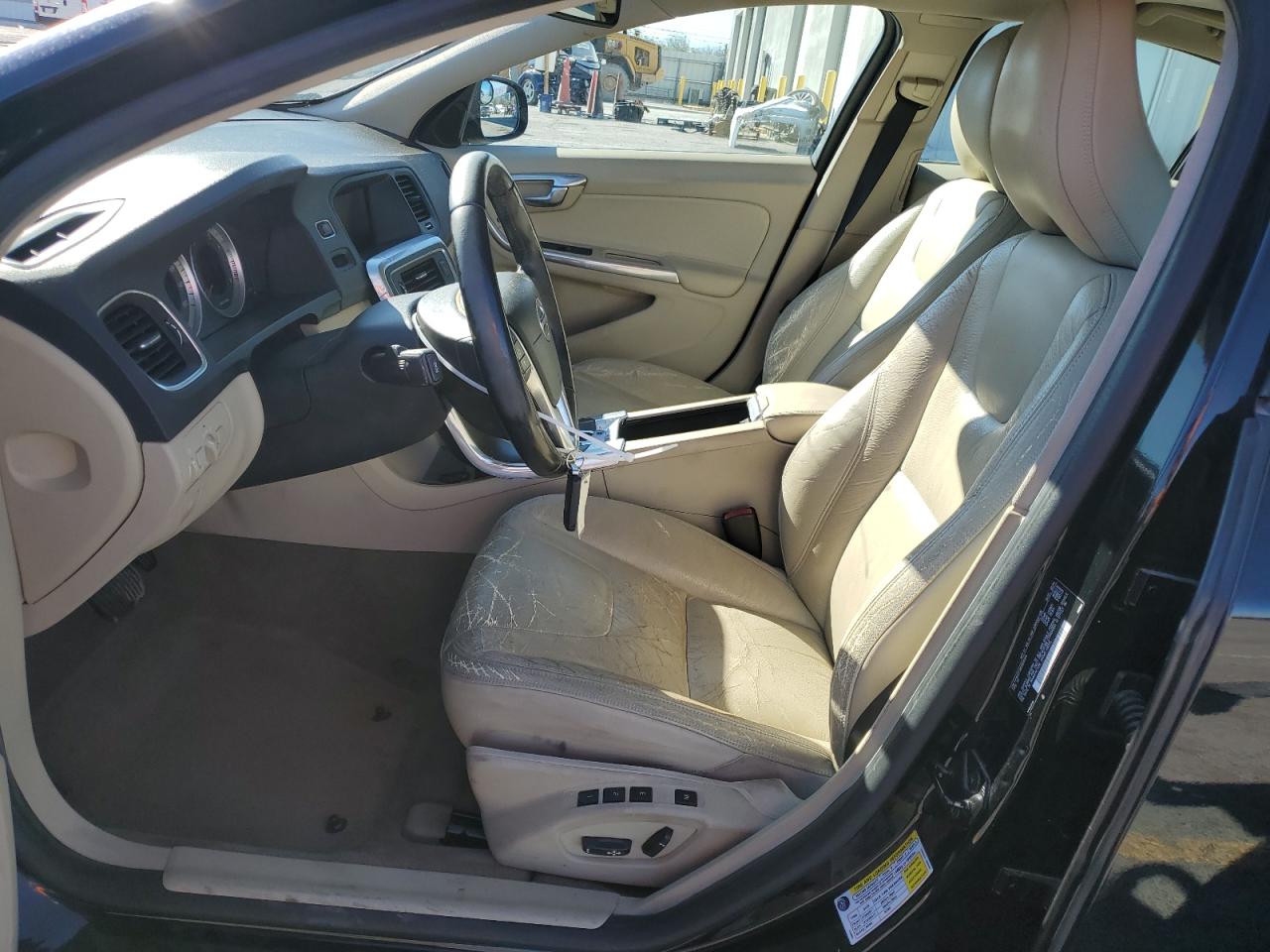 2012 Volvo S60 T5 VIN: YV1622FS6C2058304 Lot: 87255935