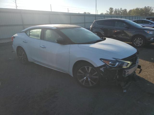 Седаны NISSAN MAXIMA 2016 Белы