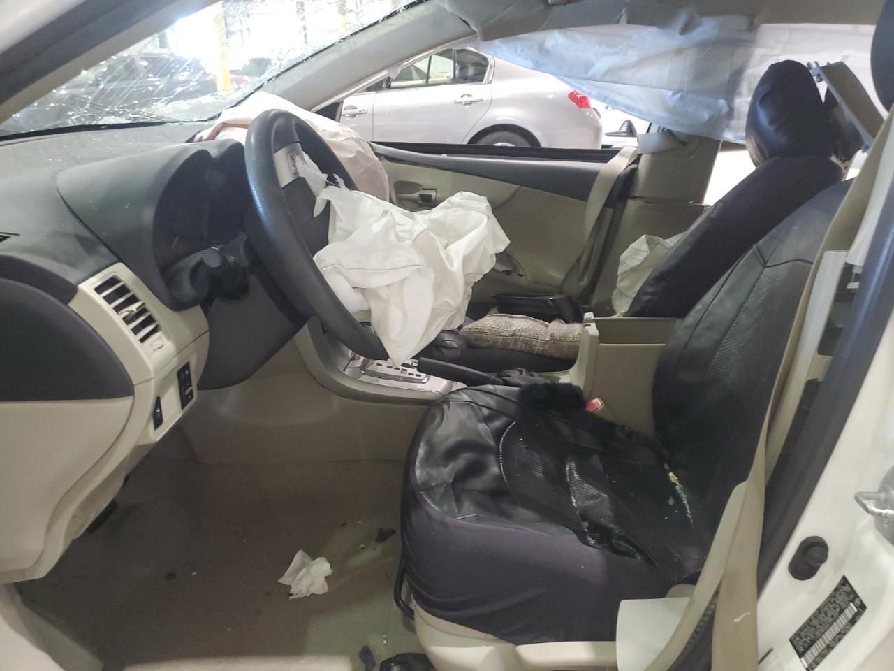 2011 Toyota Corolla Base VIN: JTDBU4EE6BJ091037 Lot: 85861595