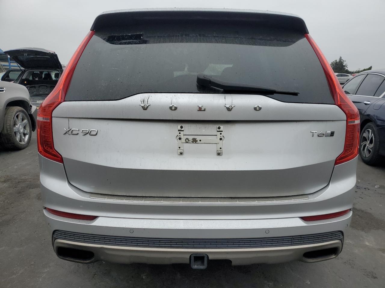 2016 Volvo Xc90 T6 VIN: YV4A22PL8G1036322 Lot: 90913025