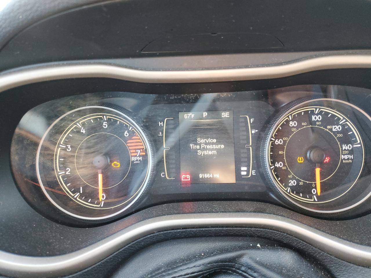 2016 Jeep Cherokee Latitude VIN: 1C4PJMCB3GW323403 Lot: 89993145