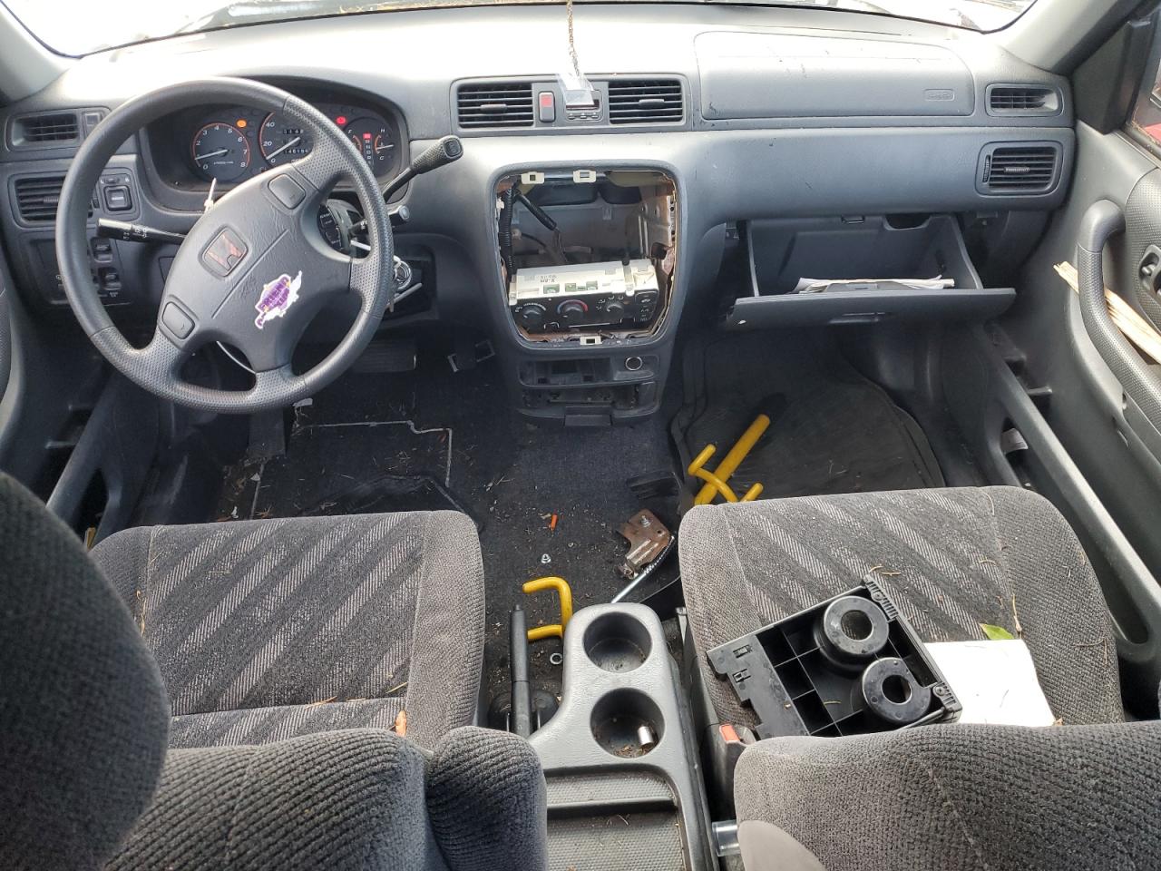 2000 Honda Cr-V Lx VIN: JHLRD1844YC032617 Lot: 84987395